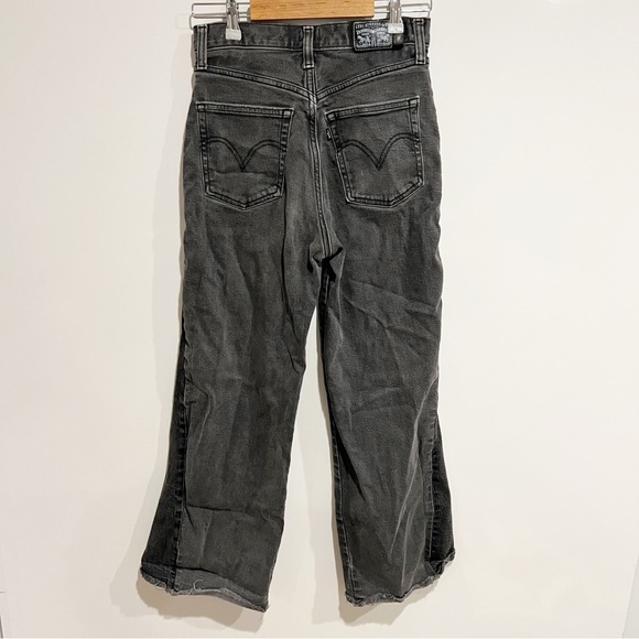 Levi’s X Deepika Padukone Ribcage Wide Leg Jeans - Picture 5 of 12